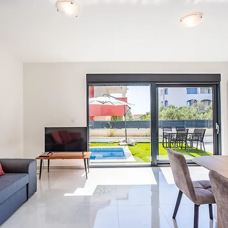 Apartment Sunny Pool By Interhome